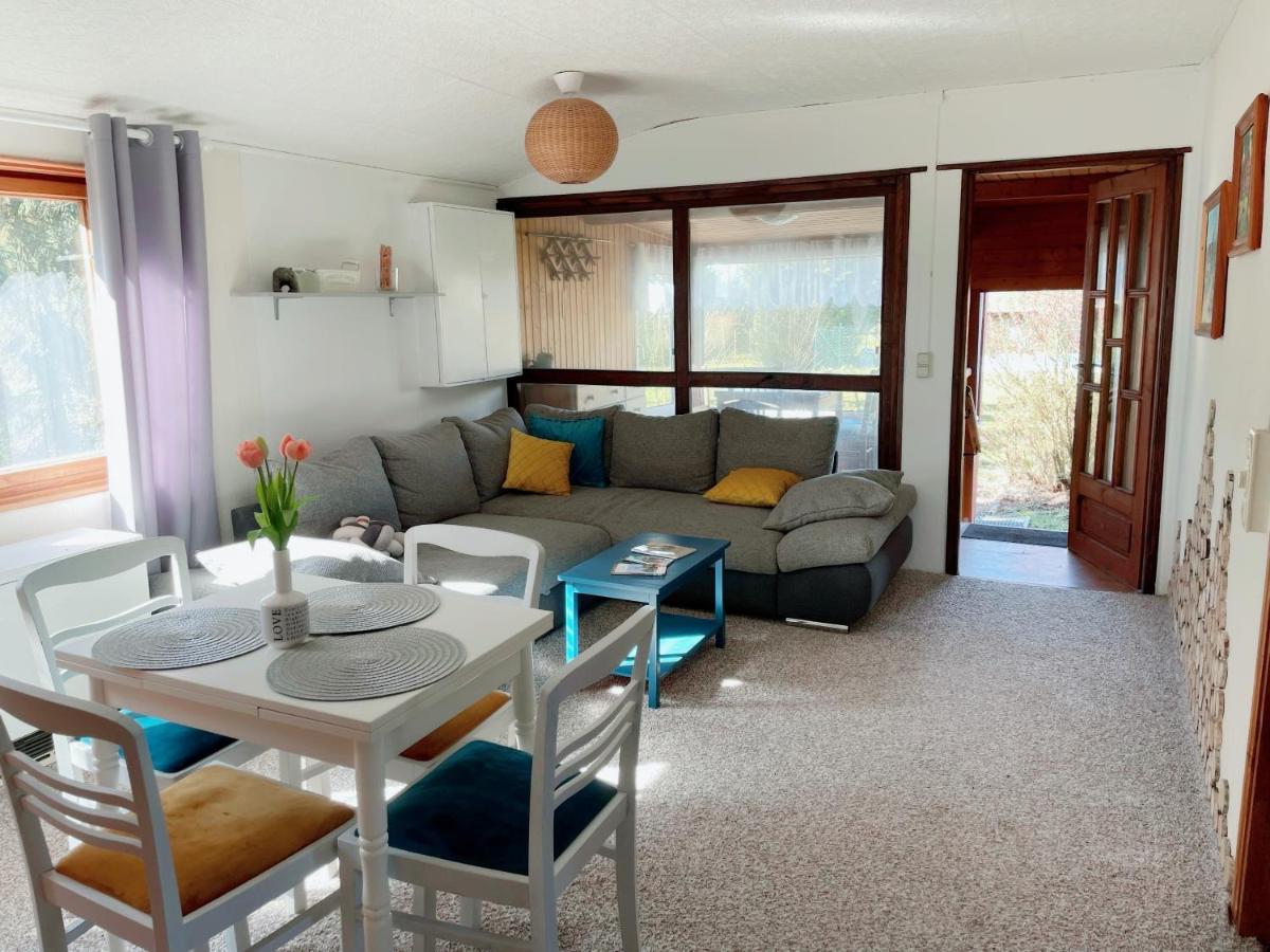 Landhaus Mit Pool, Bungalow In Der Natur Hohenbollentin Bagian luar foto